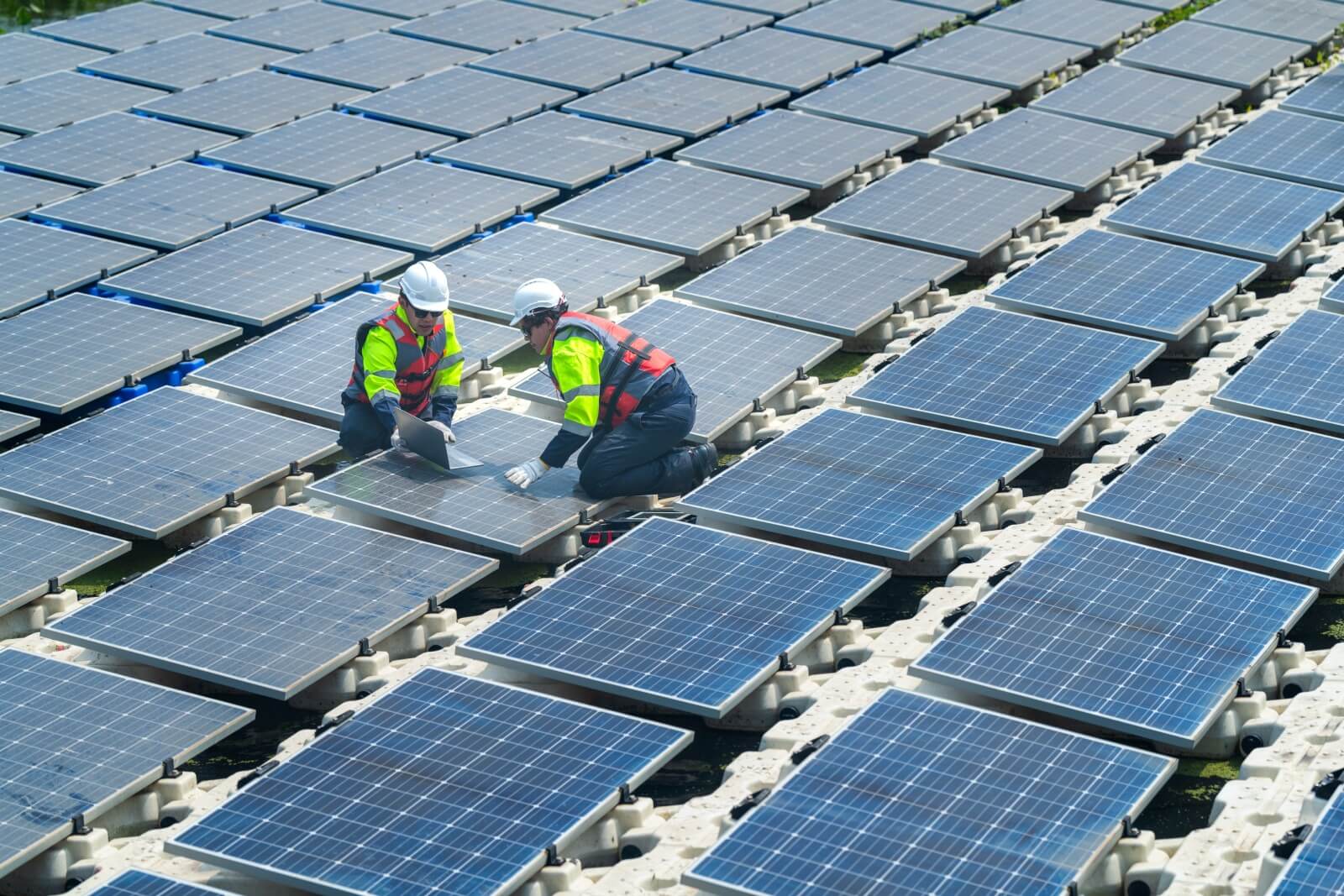 https://so-solartechnik.de/wp-content/uploads/2025/06/Echtzeit-Ueberwachung.jpg